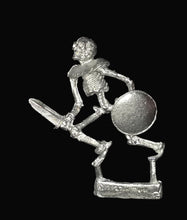 Load image into Gallery viewer, 51-0281: Skeleton Guardsman, with Sword and Shield
