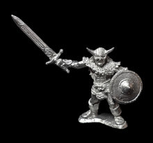 Load image into Gallery viewer, 51-0573: Chaos Knight Champion with Runesword and Shield