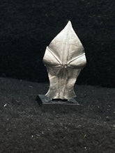 Load image into Gallery viewer, 51-0666: Chaos Sorcerer on Winged Throne