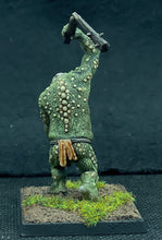 Load image into Gallery viewer, 51-0851: Cave Troll, Attacking