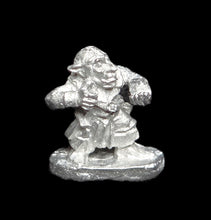 Load image into Gallery viewer, 51-1425: Goblin Raider Crossbowman, Aiming
