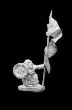 Load image into Gallery viewer, 51-1452: Goblin Raider Standard Bearer