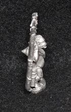 Load image into Gallery viewer, 51-1575: Chaos Goblin Crew, with Mantlet