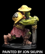 Load image into Gallery viewer, 51-2541: Chaos Orc Crewman, Armored