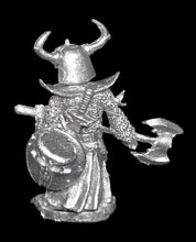 Load image into Gallery viewer, 51-3741: Skeletal Champion with Great Axe