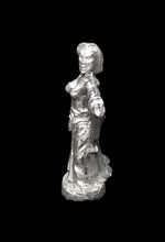 Load image into Gallery viewer, 51-3775: Vampire, Female