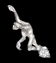 Load image into Gallery viewer, 51-7733: Ghoul Attacking