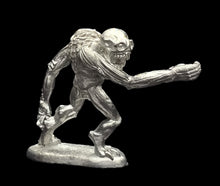 Load image into Gallery viewer, 51-7811: Ghast, Advancing