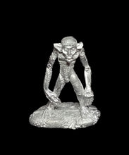 Load image into Gallery viewer, 51-7821: Sand Dweller, At Rest