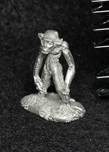 Load image into Gallery viewer, 51-7821: Sand Dweller, At Rest