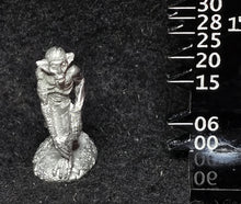 Load image into Gallery viewer, 51-7822: Sand Dweller, Advancing