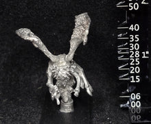 Load image into Gallery viewer, 51-7853: Mi-Go with Mist Projector, Perched