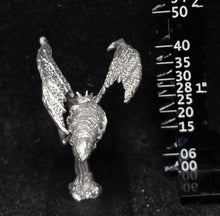 Load image into Gallery viewer, 51-7854: Mi-Go with Mist Projector, Hovering