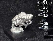 Load image into Gallery viewer, 51-7867: Lesser Moon Beast