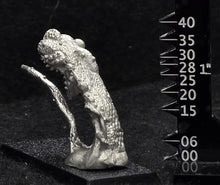 Load image into Gallery viewer, 51-7923: Shoggoth, Attacking