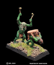 Load image into Gallery viewer, 51-9055: Goblin Command - Musician with Drumsticks