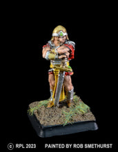 Load image into Gallery viewer, 52-0035: Adventurer with Greatsword