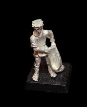 Load image into Gallery viewer, 52-0367:  Thief with Bag