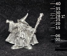Load image into Gallery viewer, 52-0504: Wizard with Staff and Large Cloak, Channeling Through Fist
