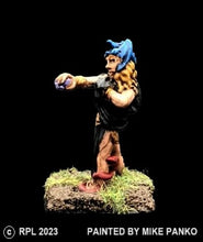 Load image into Gallery viewer, 52-0609:  Sorceress with Orb and Familiars