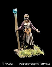 Load image into Gallery viewer, 52-0653: Priestess with Staff in Right Hand, Wearing Crown