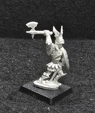 Load image into Gallery viewer, 52-0901: Paladin with Axe