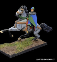 Load image into Gallery viewer, 52-1081: Mounted Man-at-Arms, Weapon at Side