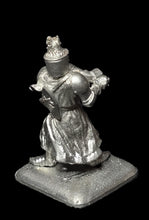 Load image into Gallery viewer, 52-1105: Foot Knight (Sir Bruse)