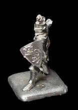 Load image into Gallery viewer, 52-1111: Foot Knight (Black Knight)