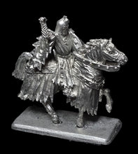Load image into Gallery viewer, 52-1134: Mounted Knight (Sir Gawayne)