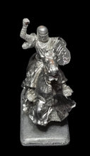 Load image into Gallery viewer, 52-1135: Mounted Knight (Sir Bors)