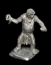 Load image into Gallery viewer, 52-1152: Armored Giant in Scalemail (Taulurd)