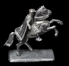 Load image into Gallery viewer, 52-1164: Warlord, Mounted (Emperor Lucius)