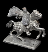 Load image into Gallery viewer, 52-1166: Warlord, Mounted (King Pelinore)