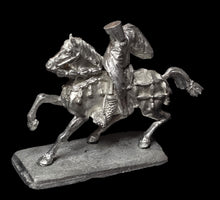 Load image into Gallery viewer, 52-1170: Mounted Paladin (Sir Gareth)