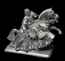 Load image into Gallery viewer, 52-1172: Mounted Cleric (Sir Balyne)