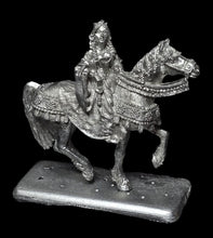 Load image into Gallery viewer, 52-1181: Sorceress on Horseback (Queen Gwenyvere)