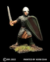 Load image into Gallery viewer, 52-1449: Avalon Men-at-Arms with Sword at Side and Kite Shield, in Chainmail
