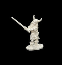 Load image into Gallery viewer, 52-1601: Northman Swinging Greatsword