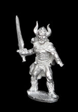 Load image into Gallery viewer, 52-1682: Northman Warlord, Sword Raised