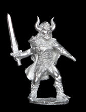 Load image into Gallery viewer, 52-1682: Northman Warlord, Sword Raised
