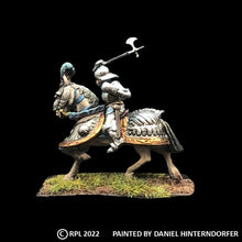 Load image into Gallery viewer, 52-1933/48-0358:  Imperial Knight, Mounted, with Sallet [rider and mount]

