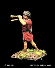 Load image into Gallery viewer, 52-2047: Hoplite Musician with Horn