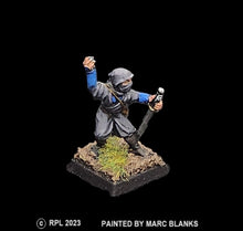 Load image into Gallery viewer, 52-3134: Elite Ninja with Throwing Star and Katana