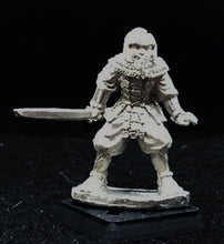 Load image into Gallery viewer, 52-3143: Elite Armored Ninja with Sword in Right Hand