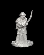 Load image into Gallery viewer, 52-5001: Desert Warrior Swordsman, At Ready, Arms Crossed