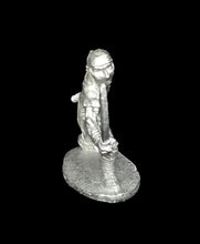 Load image into Gallery viewer, 52-5005: Desert Warrior Swordsman Advancing, with One Sword, Masked