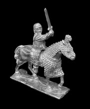 Load image into Gallery viewer, 52-5086/48-0351: Desert Commander with Sword on Armored Horse