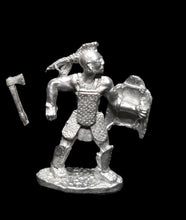 Load image into Gallery viewer, 52-7001: Native Warrior In Armour with Shield (Huron)