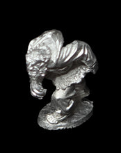 Load image into Gallery viewer, 53-0093: Beastman Cleric, Advancing